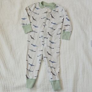 Hanna Andersson Whale Pattern Footie - Cream and Green